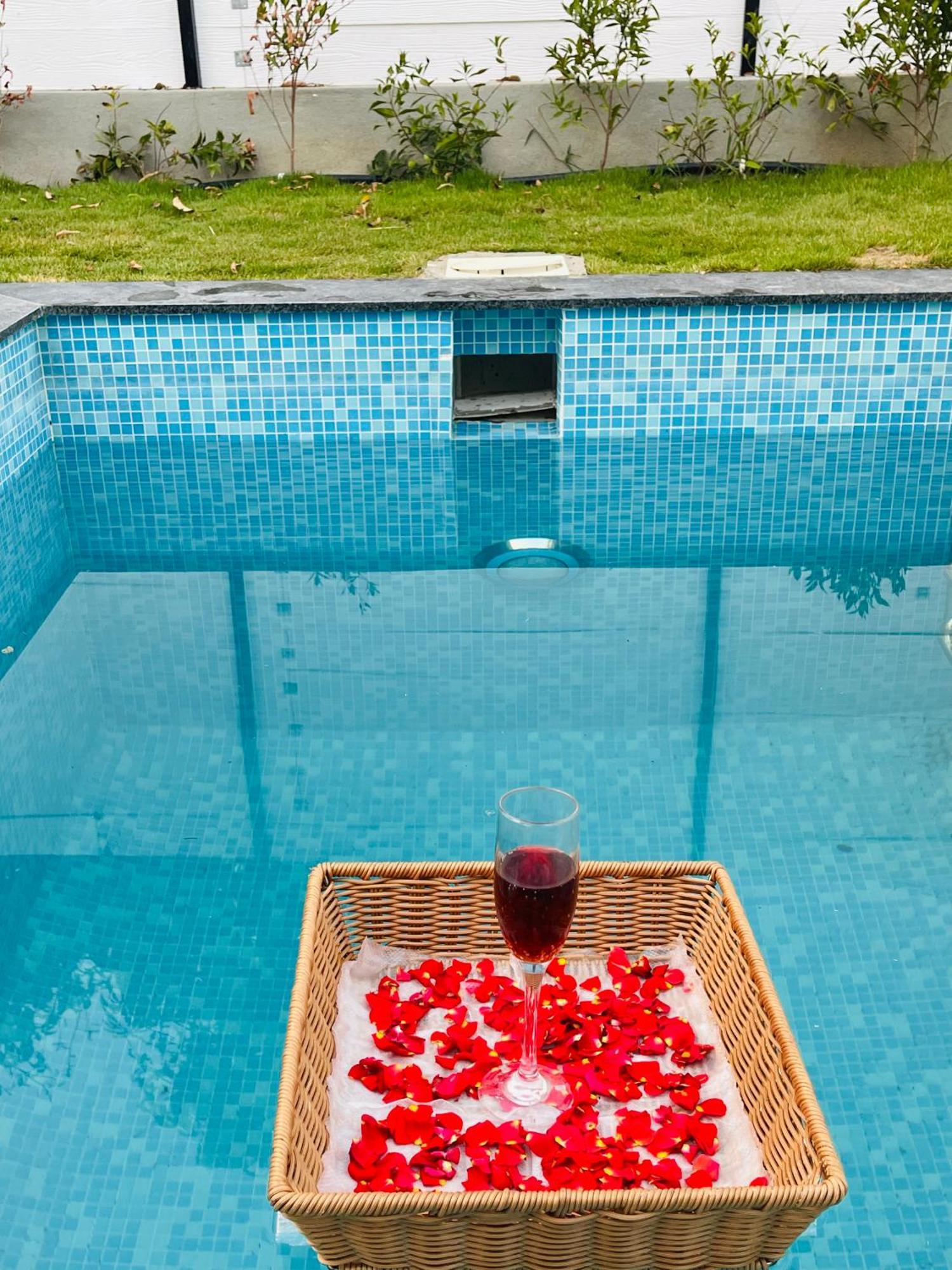 Aura Farms - Private Pool Cottages Ramanagara Екстер'єр фото