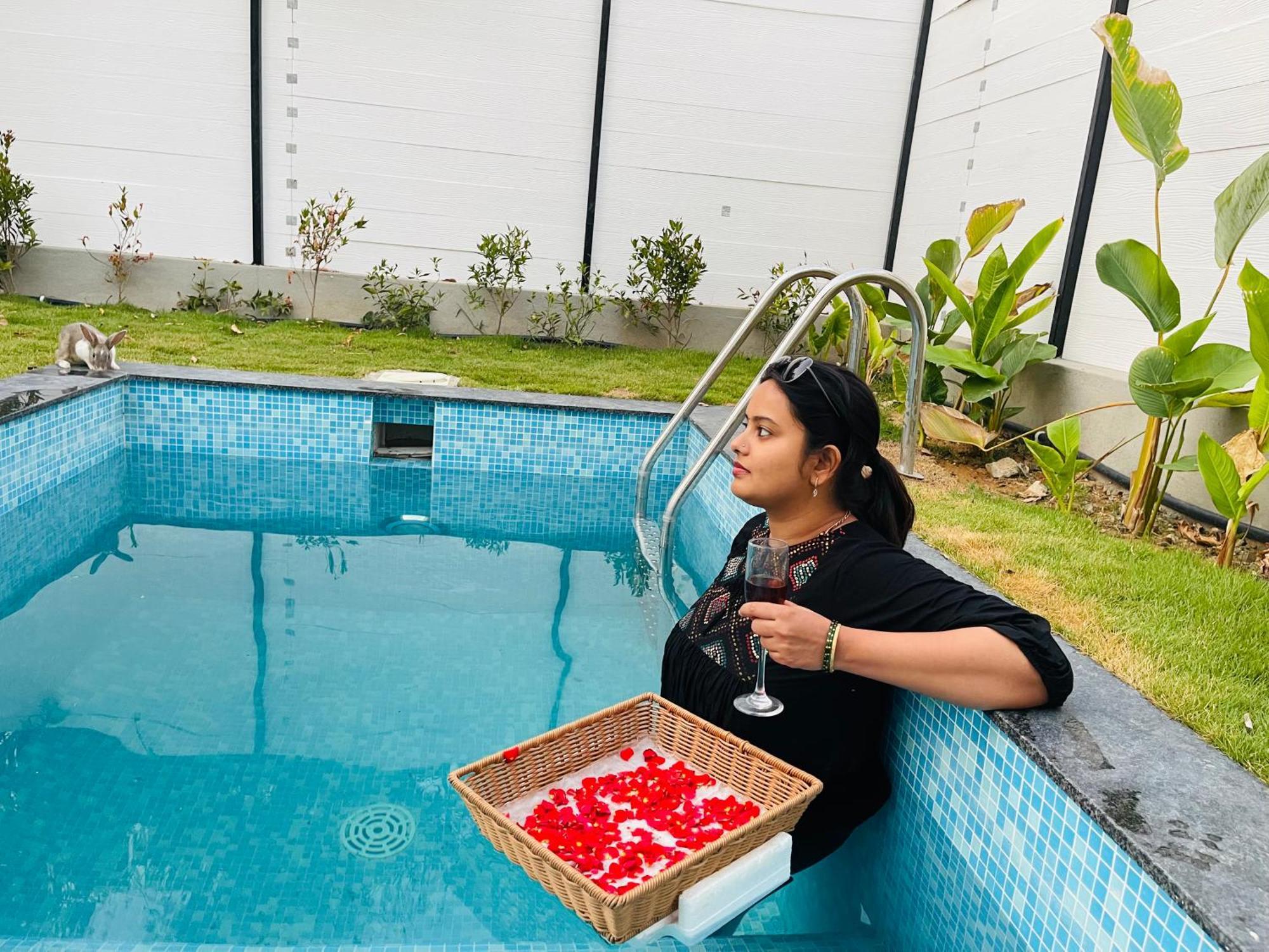 Aura Farms - Private Pool Cottages Ramanagara Екстер'єр фото