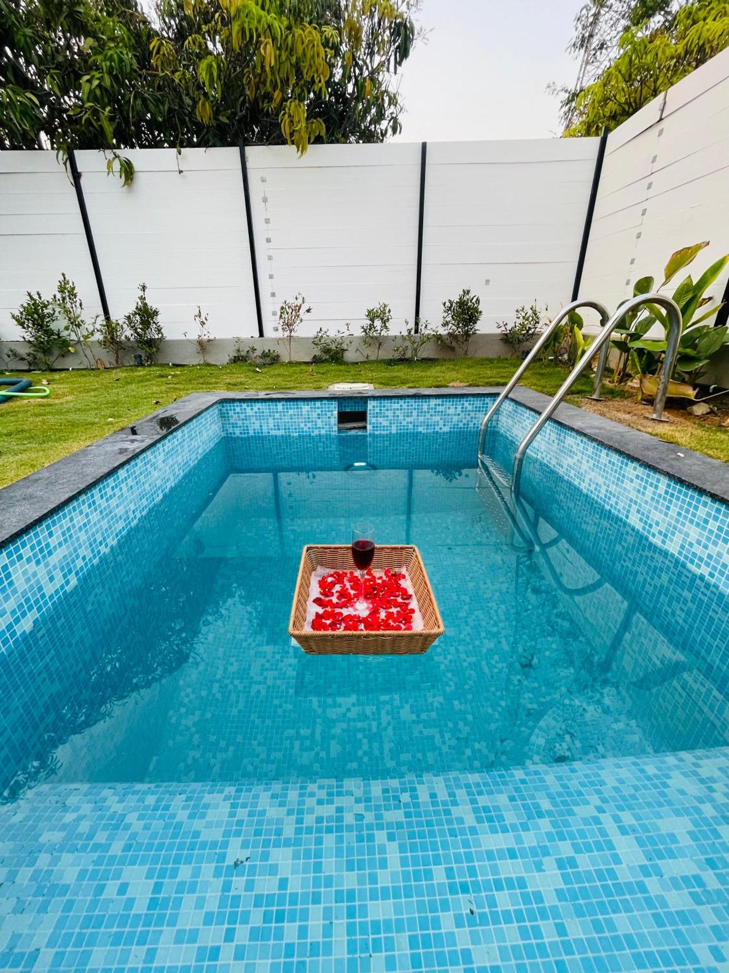 Aura Farms - Private Pool Cottages Ramanagara Екстер'єр фото