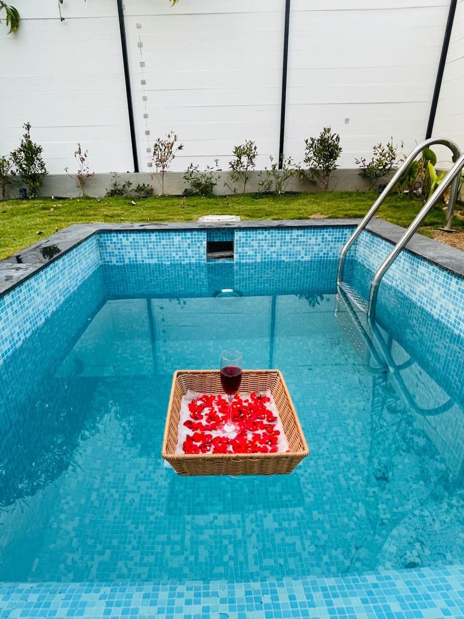Aura Farms - Private Pool Cottages Ramanagara Екстер'єр фото